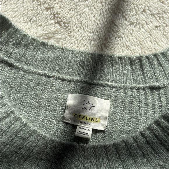 Aerie Twist-Front Knit Long Sleeve Top – Size XS | Soft Sage | Fall Minimalist - Picture 4 of 6